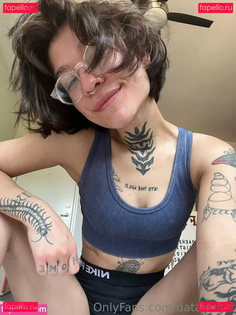 data-night Onlyfans Photo Gallery 