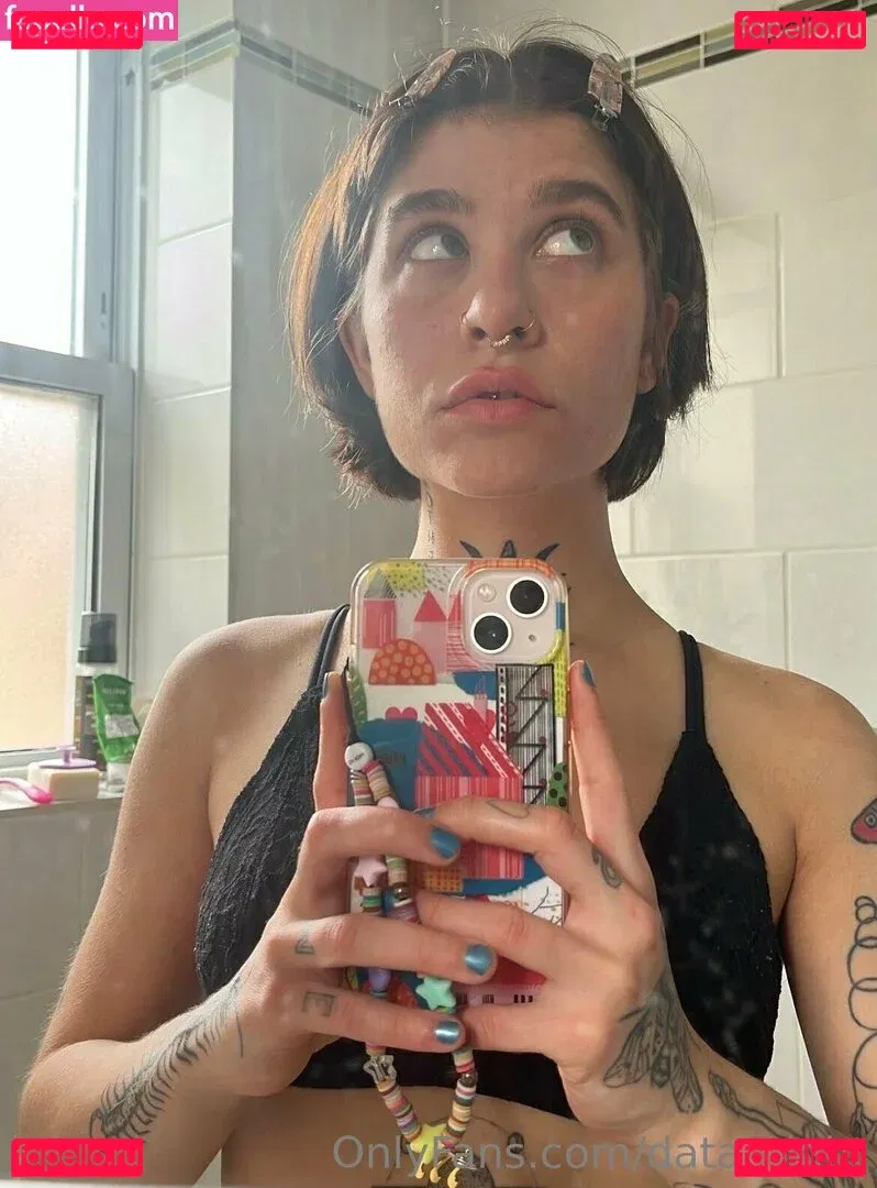 data-night Onlyfans Photo Gallery 