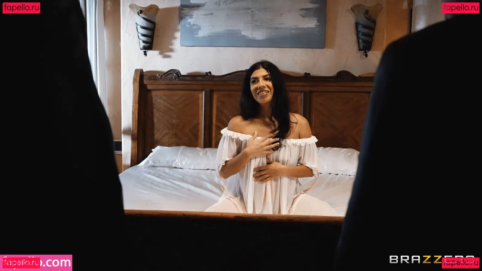 Luna Star Onlyfans Photo Gallery 