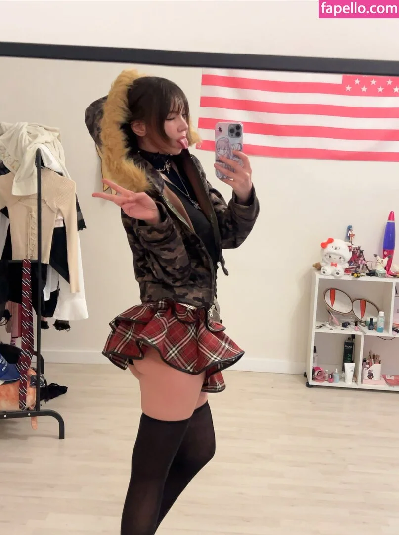 sar.ka.b Onlyfans Photo Gallery 