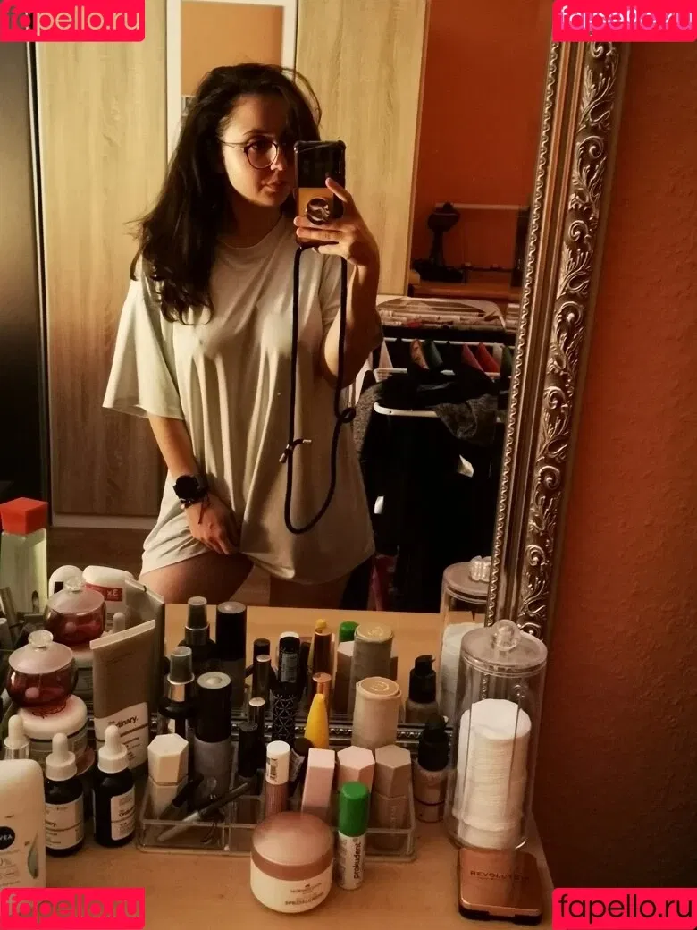 Caattiiy Onlyfans Photo Gallery 