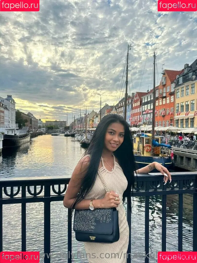 Mae Kulit Onlyfans Photo Gallery 