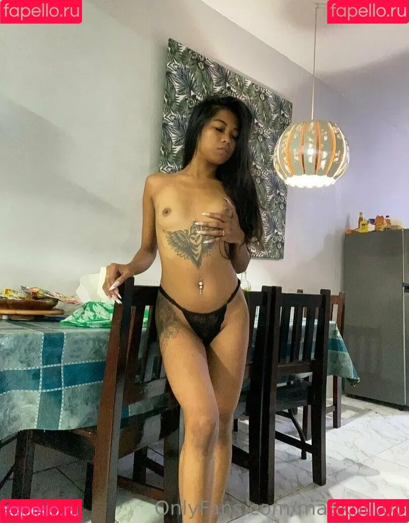Mae Kulit Onlyfans Photo Gallery 