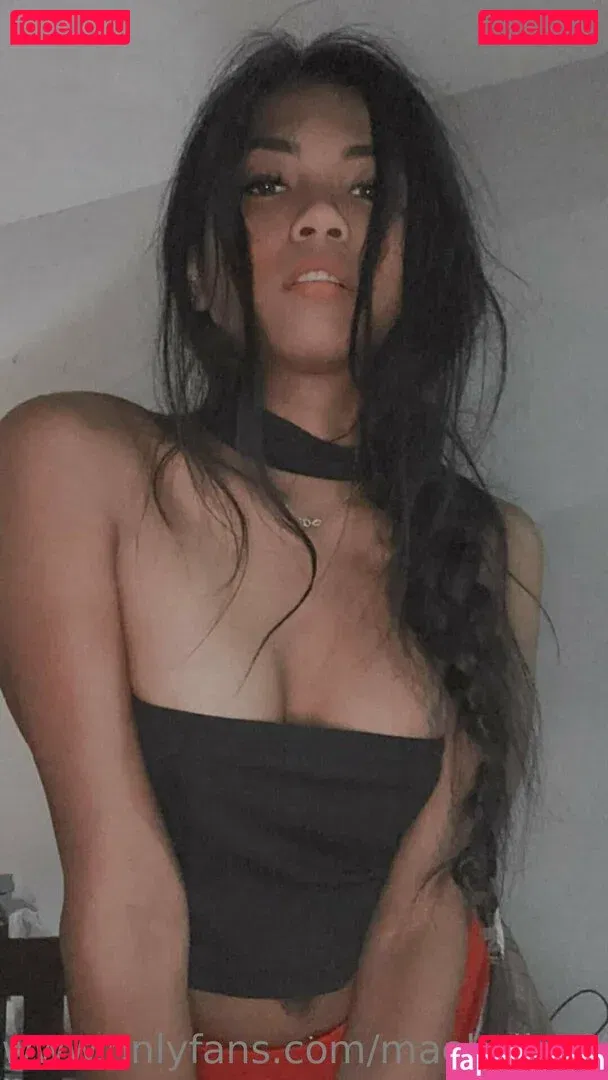 Mae Kulit Onlyfans Photo Gallery 