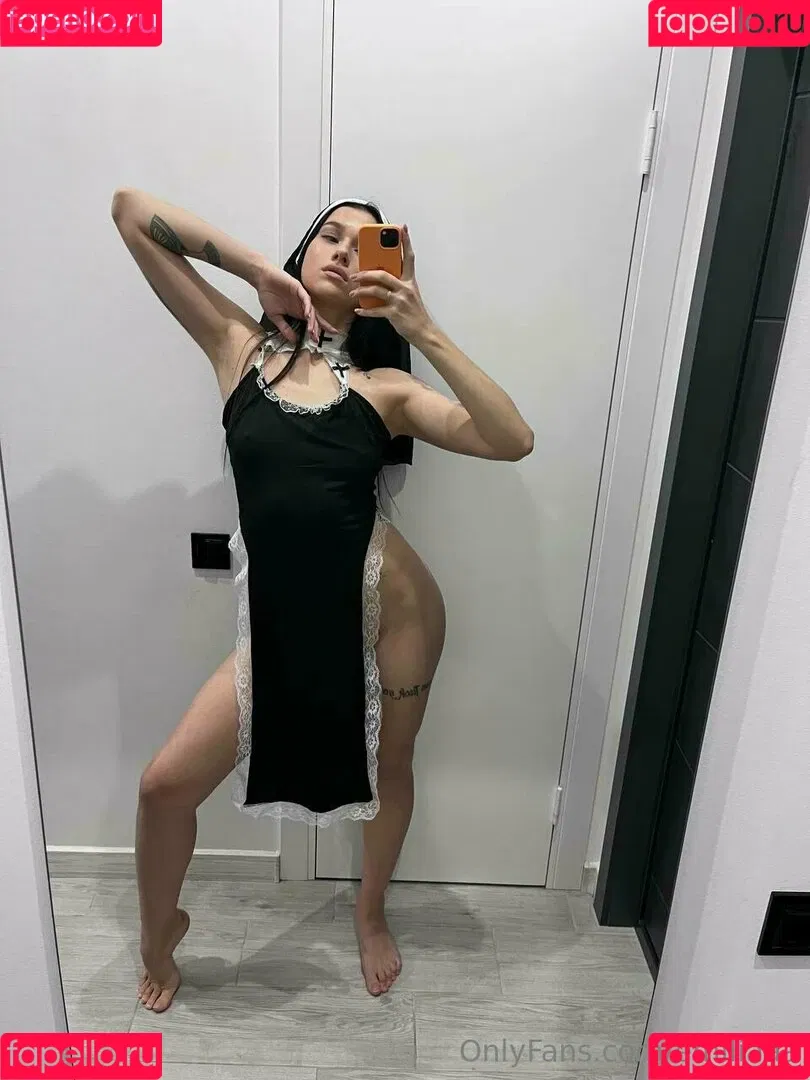 EmiliAAA Onlyfans Photo Gallery 