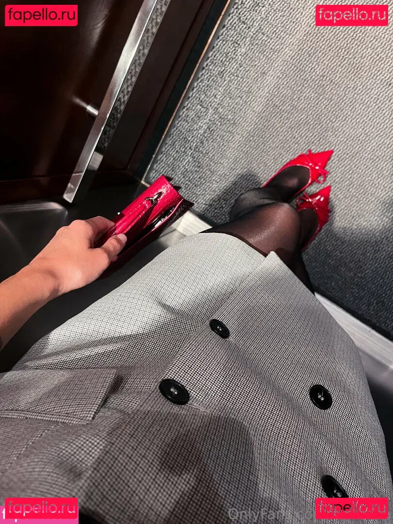 EmiliAAA Onlyfans Photo Gallery 