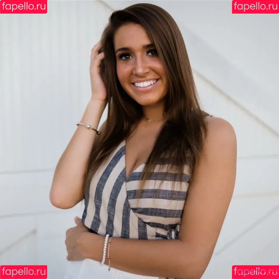 Kinley Freeman Onlyfans Photo Gallery 