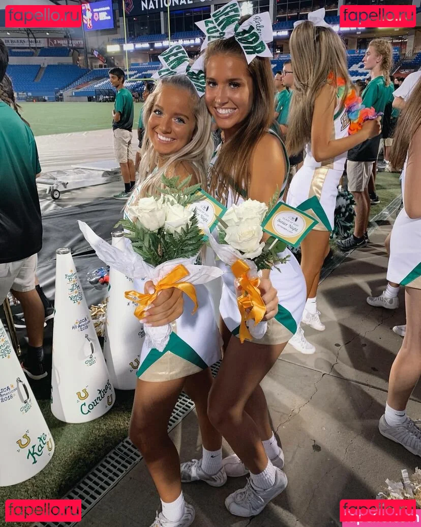 Kinley Freeman Onlyfans Photo Gallery 