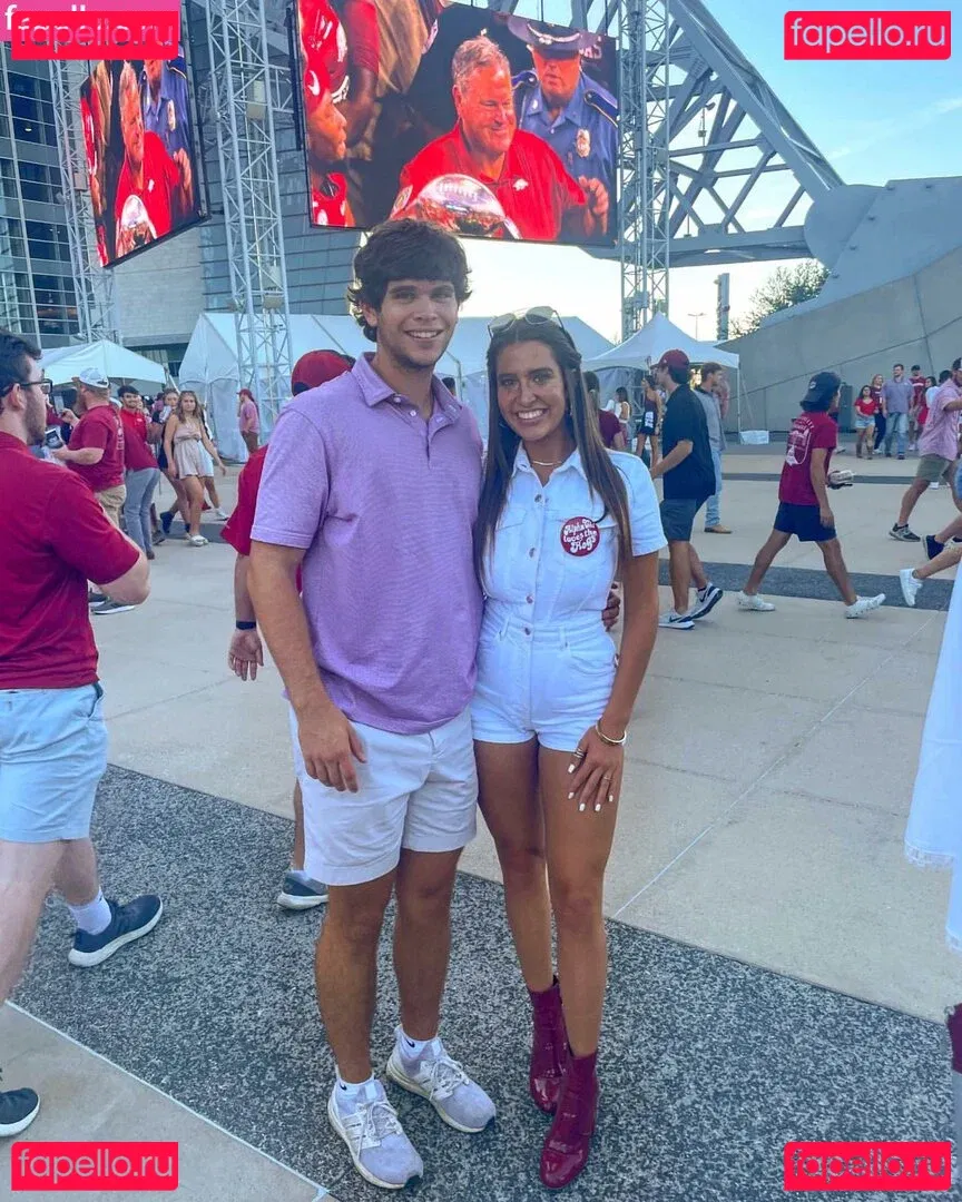 Kinley Freeman Onlyfans Photo Gallery 