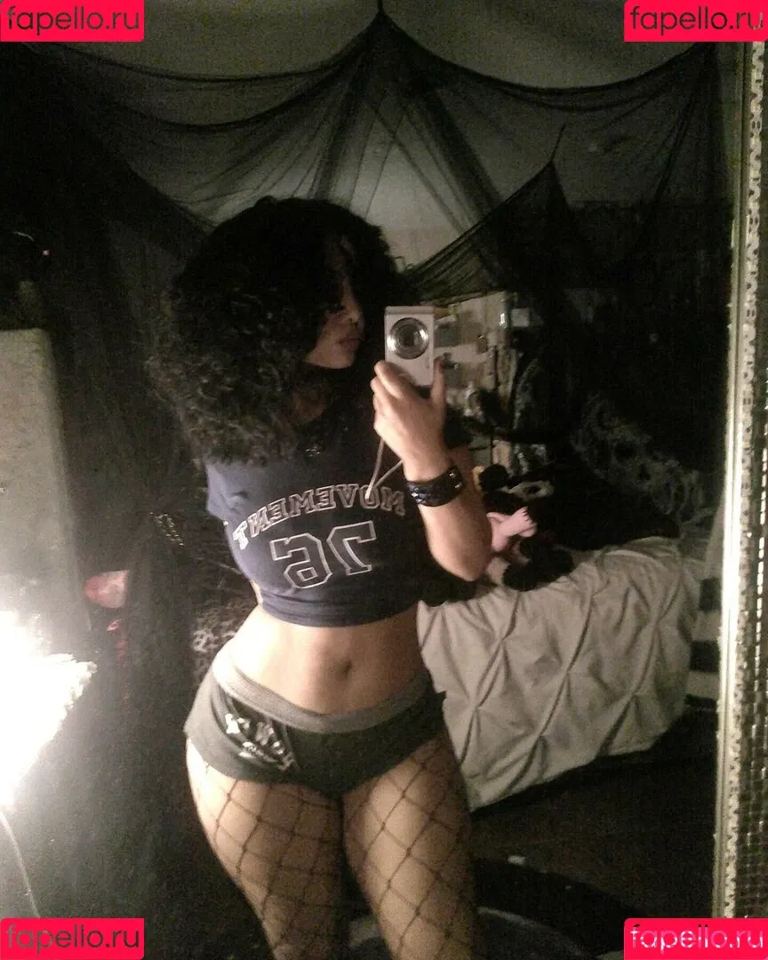 ohthasmat Onlyfans Photo Gallery 