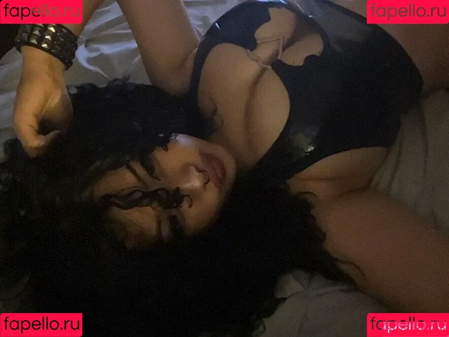 ohthasmat Onlyfans Photo Gallery 
