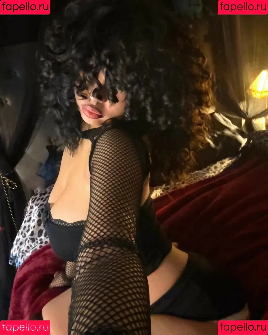 ohthasmat Onlyfans Photo Gallery 