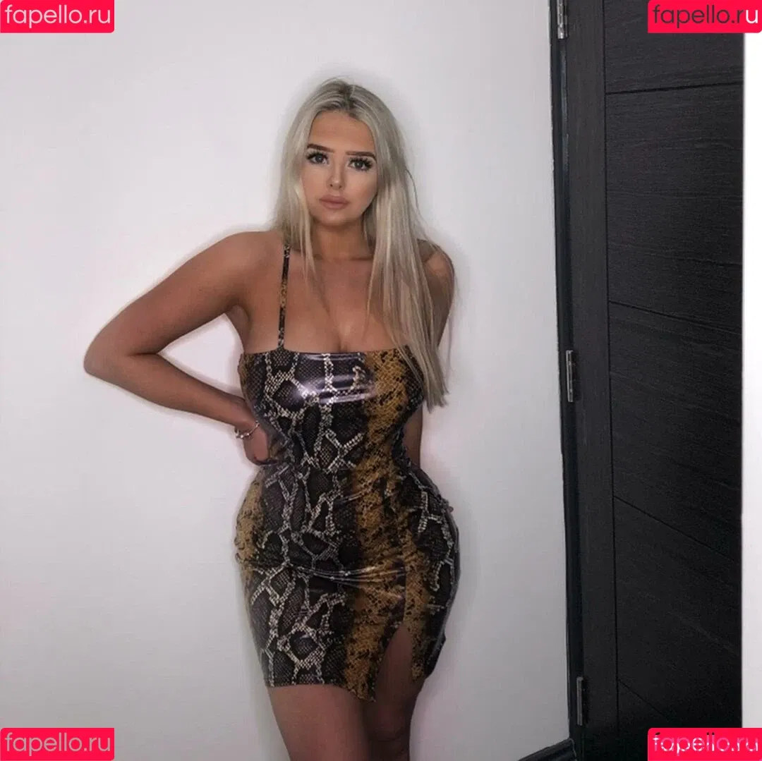 Charlotte Dyson Onlyfans Photo Gallery 
