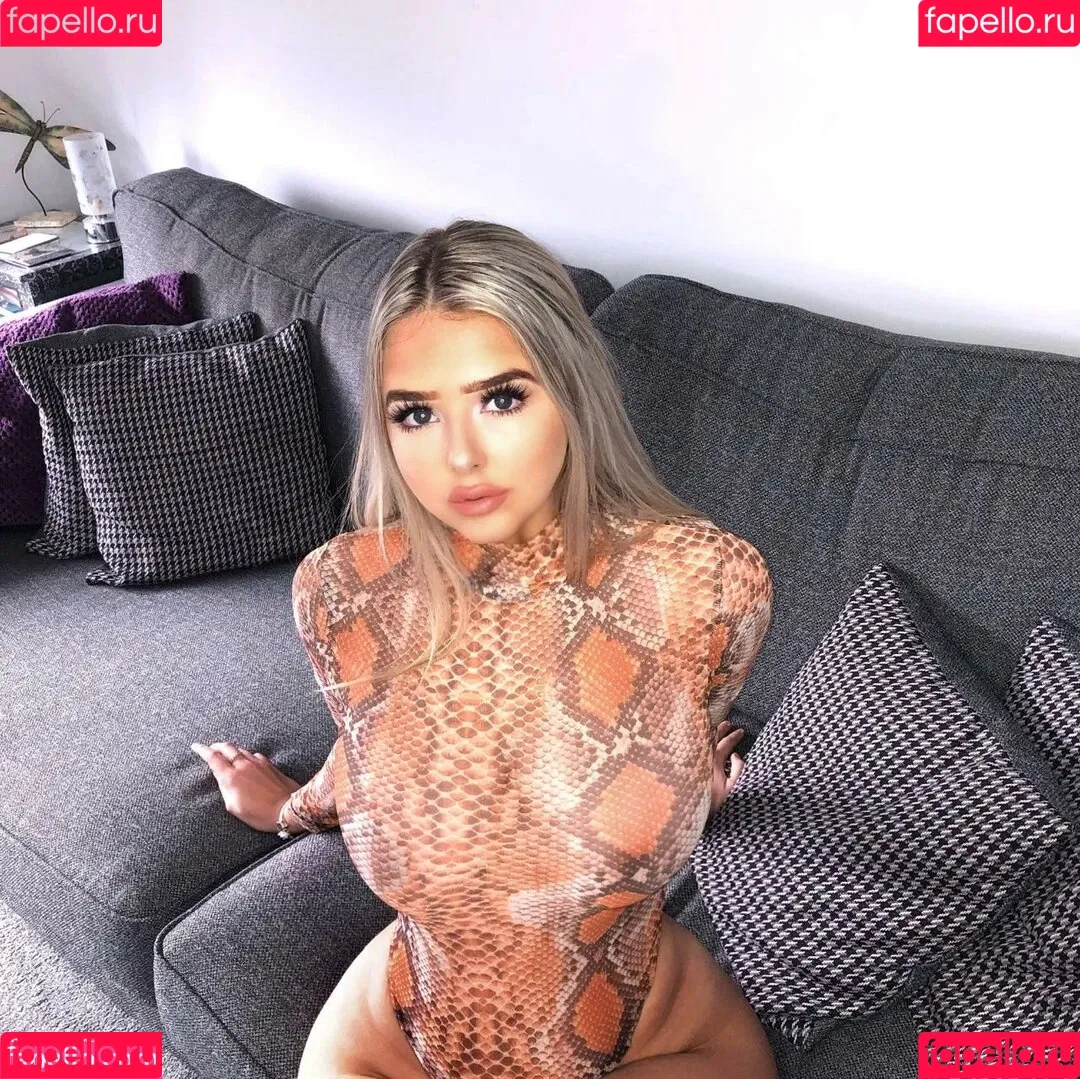 Charlotte Dyson Onlyfans Photo Gallery 