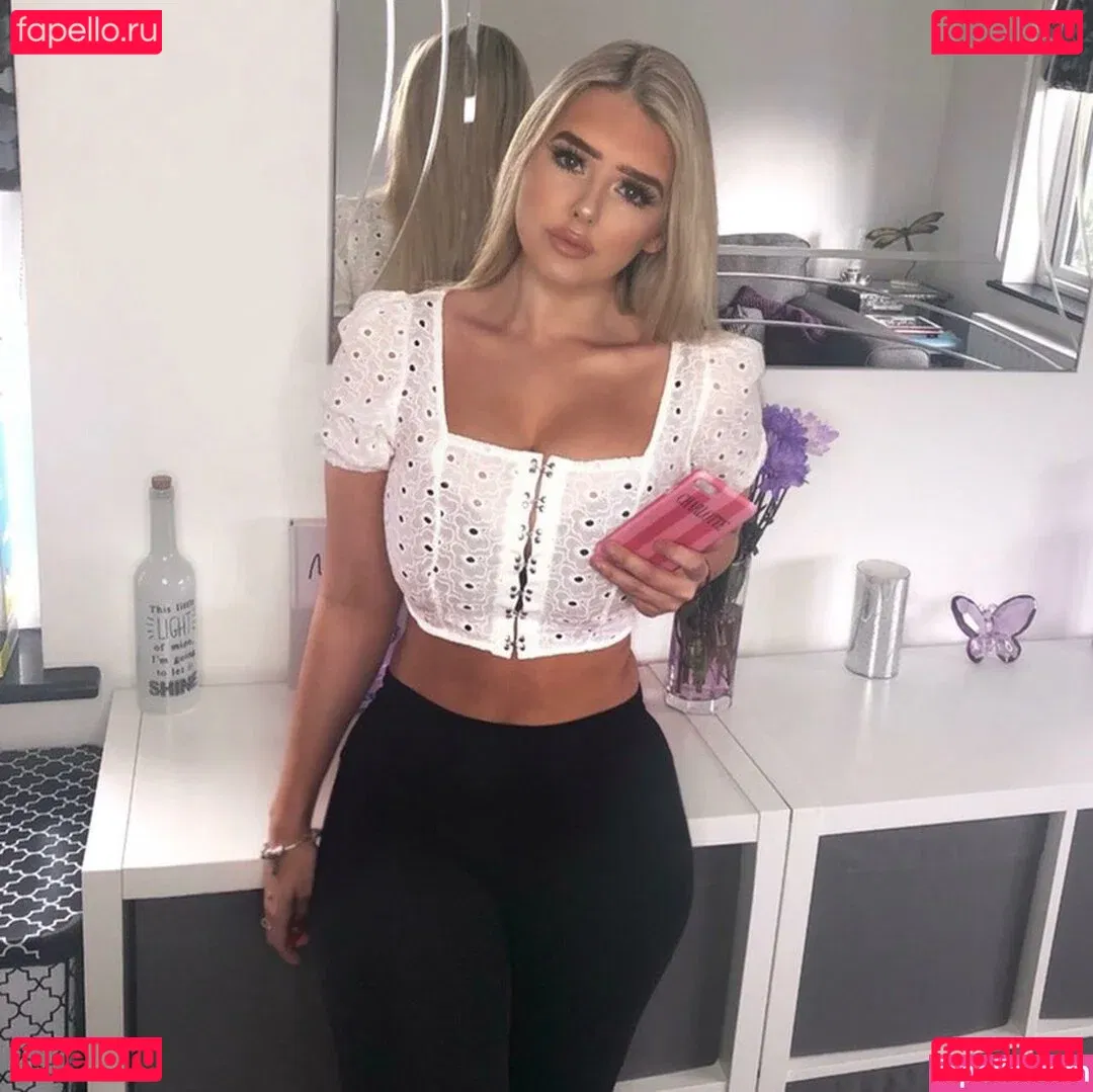 Charlotte Dyson Onlyfans Photo Gallery 