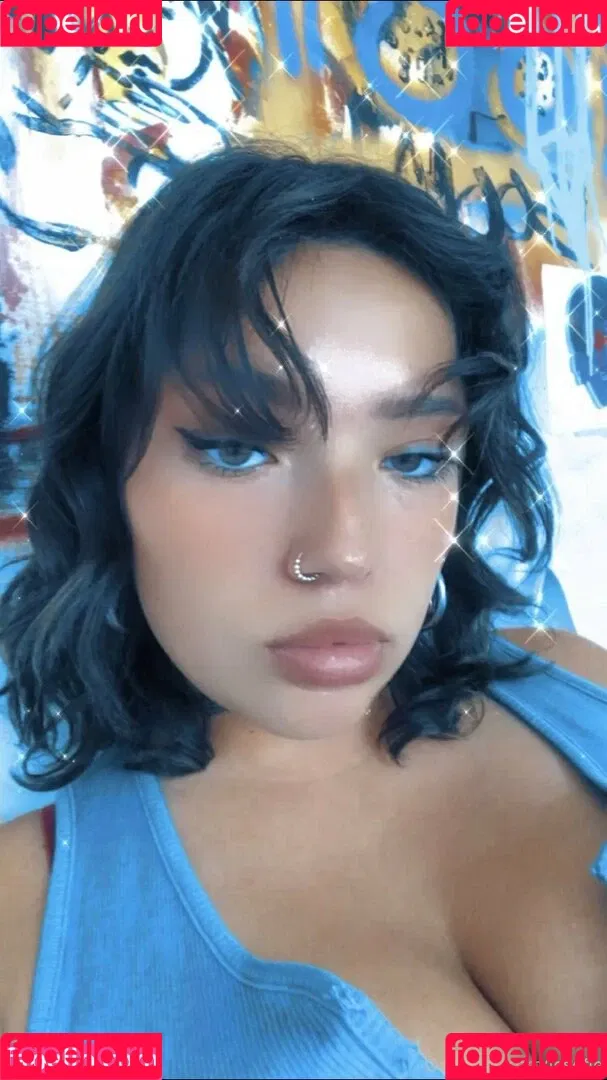 lesofie Onlyfans Photo Gallery 