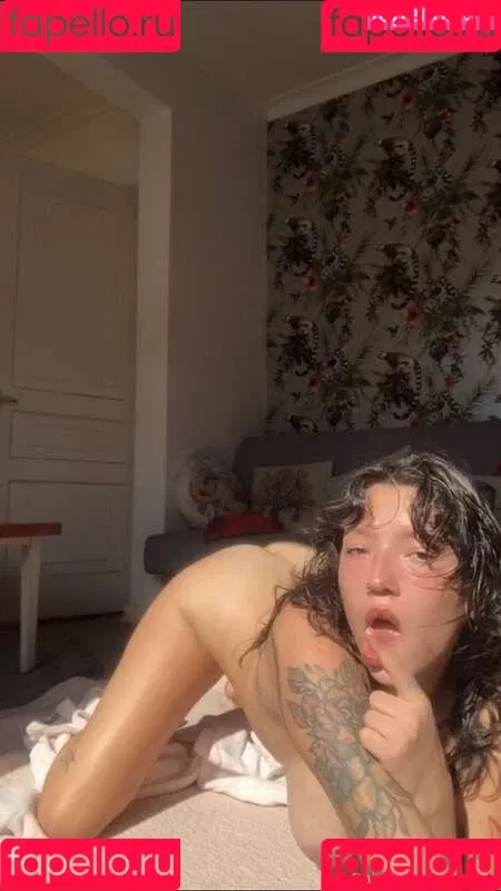 lesofie Onlyfans Photo Gallery 