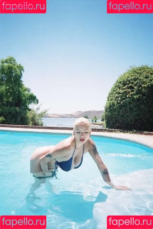 lesofie Onlyfans Photo Gallery 