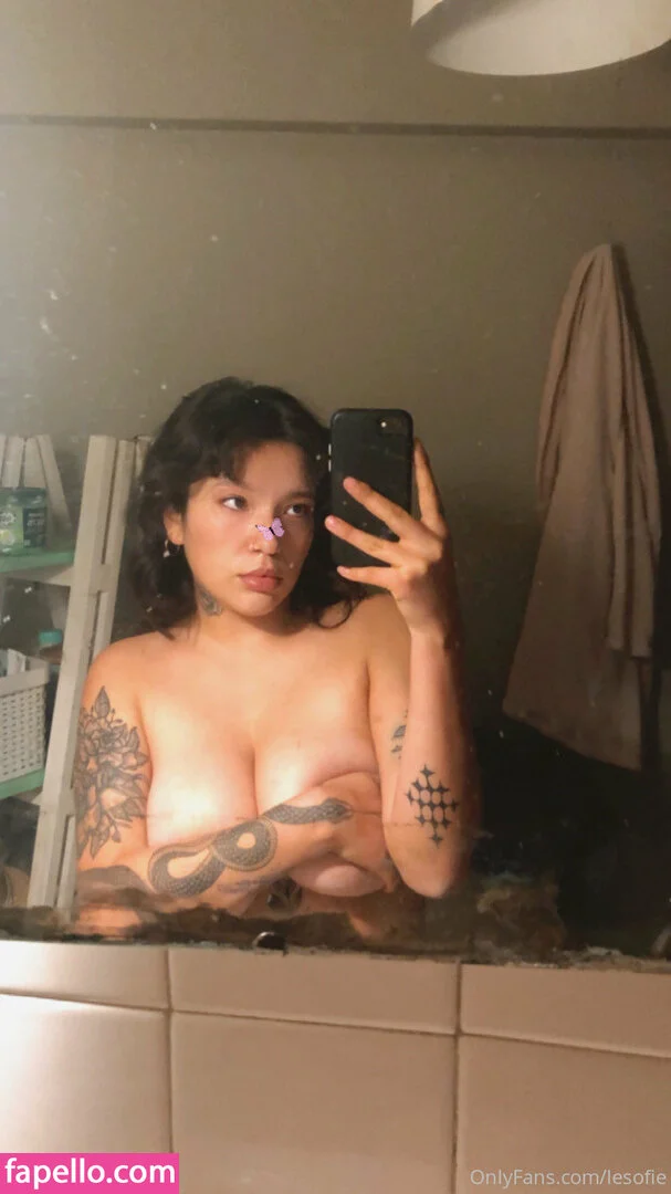 lesofie Onlyfans Photo Gallery 