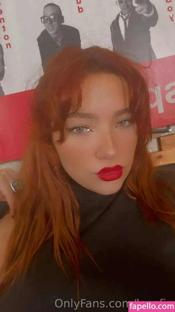 lesofie Onlyfans Photo Gallery 