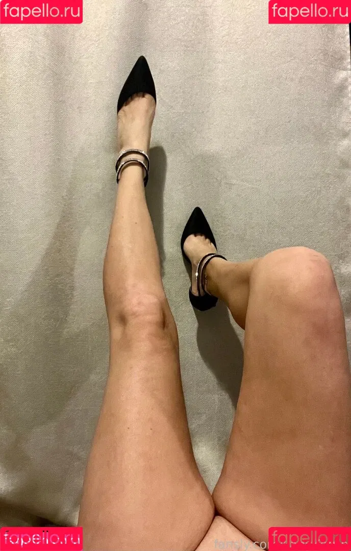 LadyKerrin Onlyfans Photo Gallery 