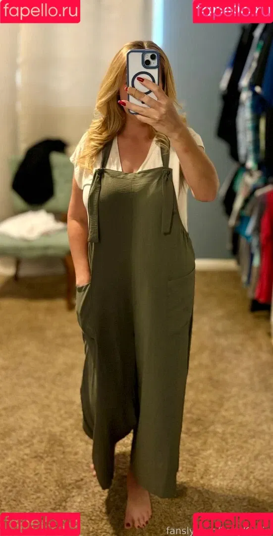 LadyKerrin Onlyfans Photo Gallery 