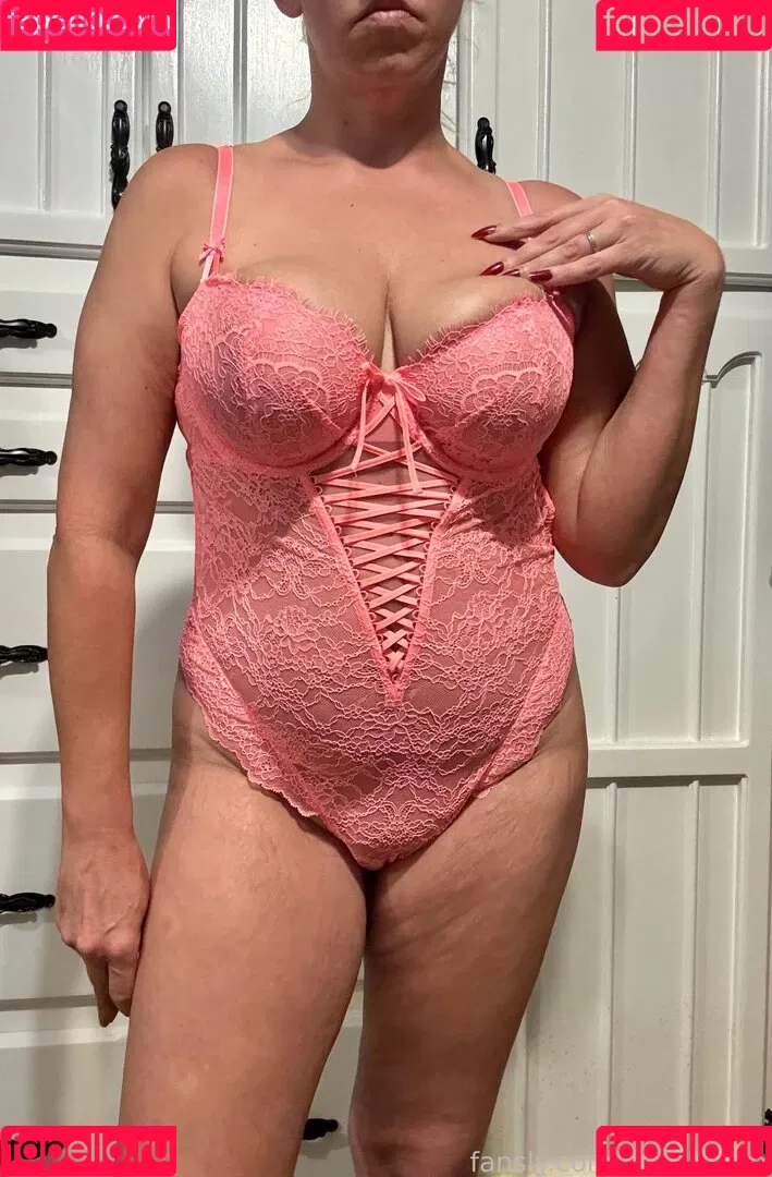 LadyKerrin Onlyfans Photo Gallery 