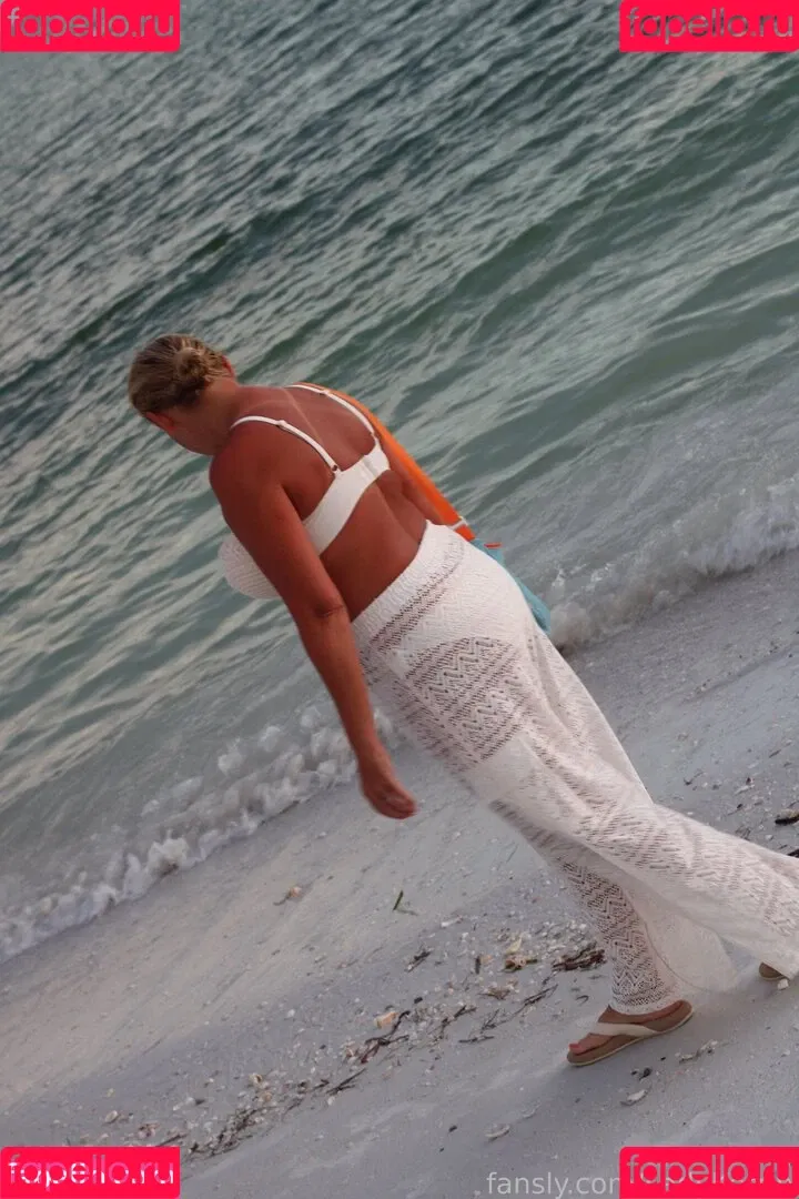 LadyKerrin Onlyfans Photo Gallery 