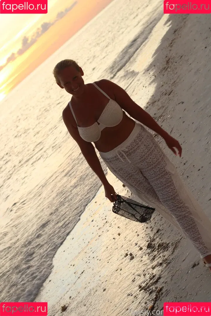 LadyKerrin Onlyfans Photo Gallery 