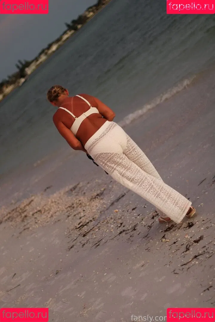 LadyKerrin Onlyfans Photo Gallery 