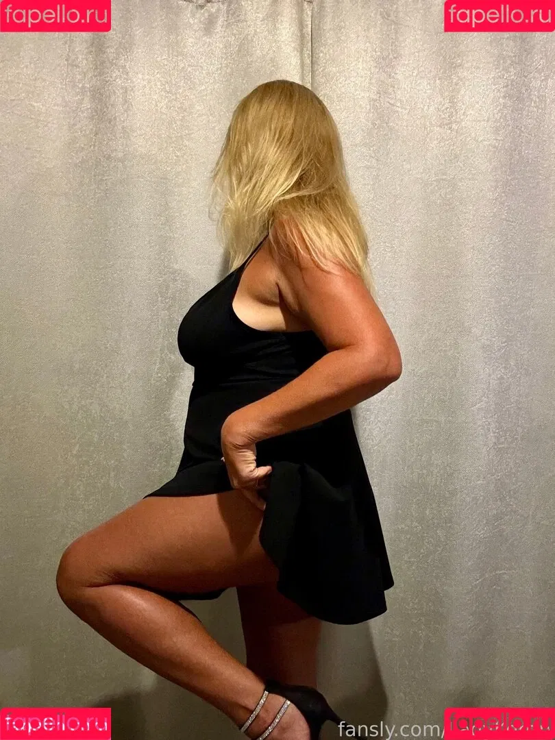 LadyKerrin Onlyfans Photo Gallery 