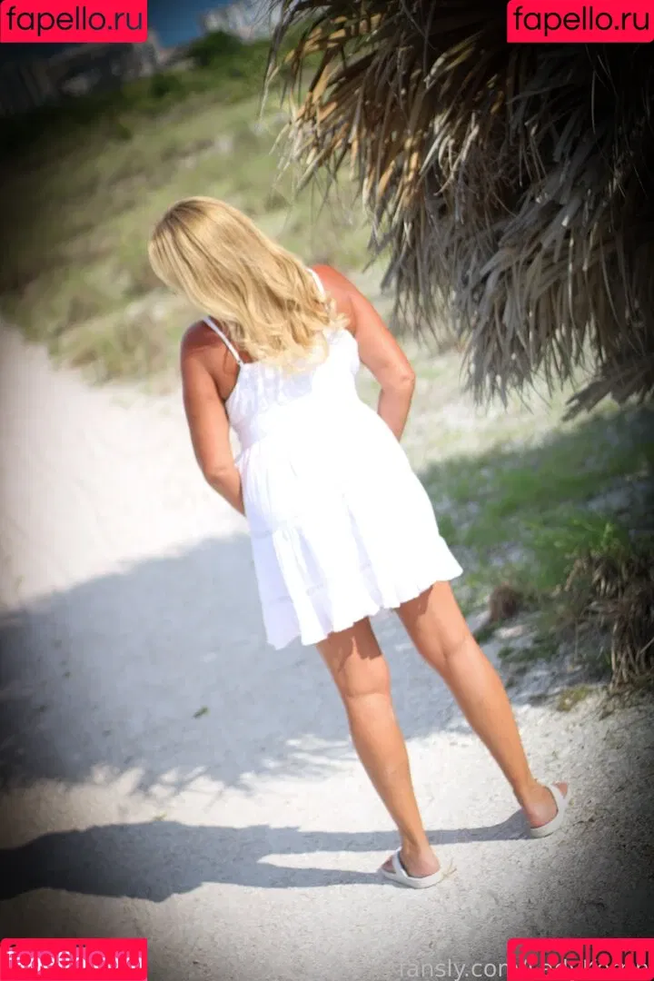 LadyKerrin Onlyfans Photo Gallery 