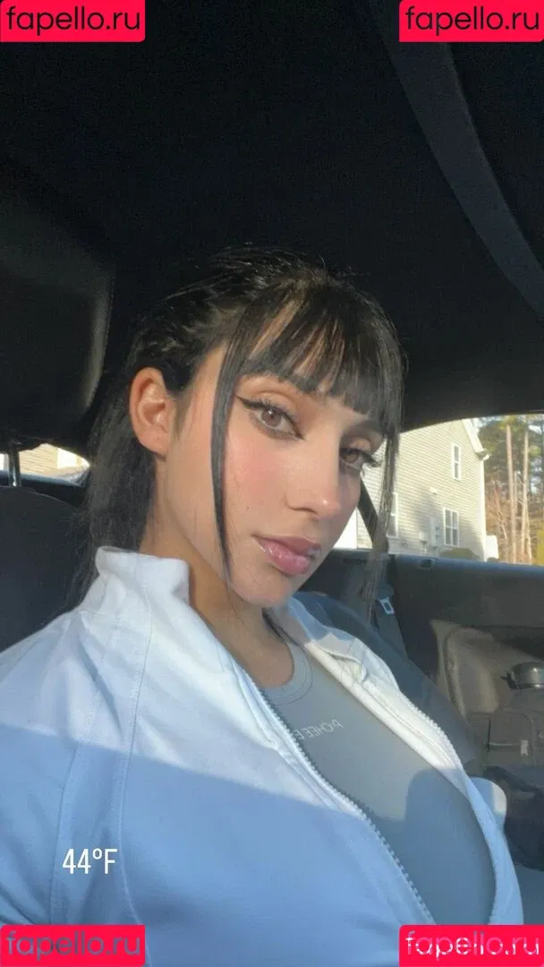 xxubell Onlyfans Photo Gallery 