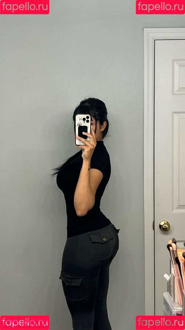 xxubell Onlyfans Photo Gallery 