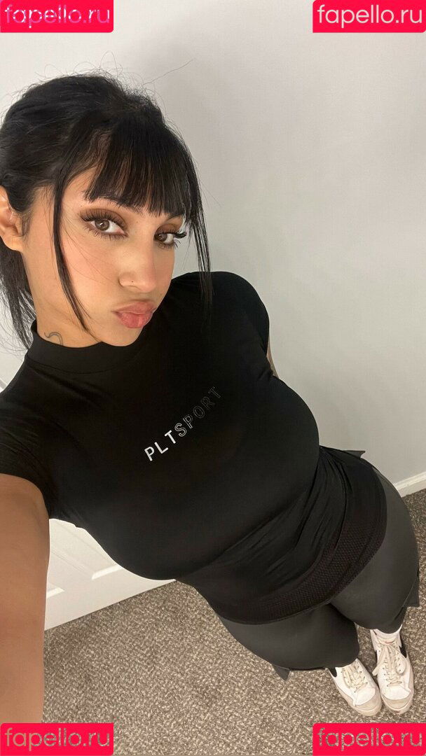 xxubell Onlyfans Photo Gallery 