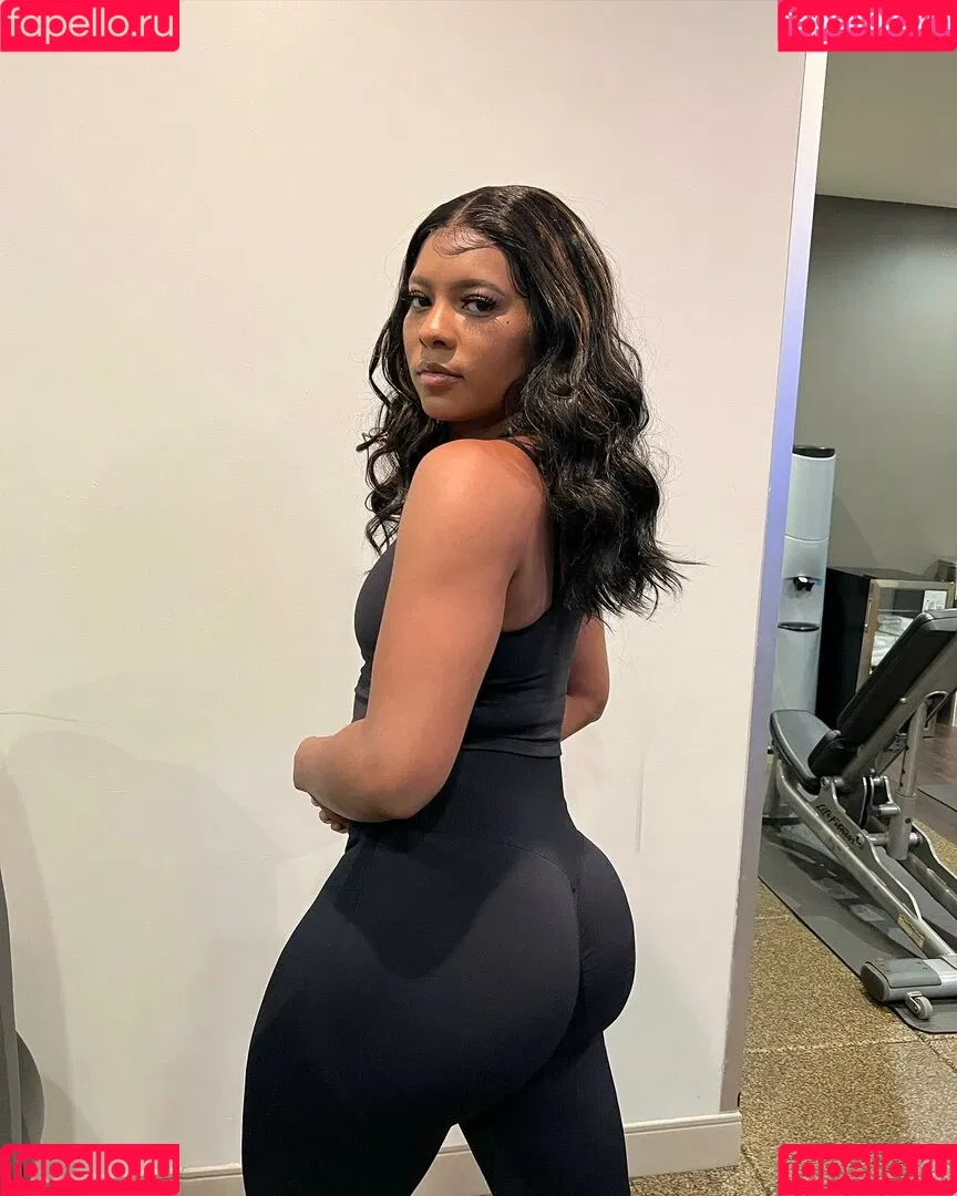 Saleema Mansur Onlyfans Photo Gallery 