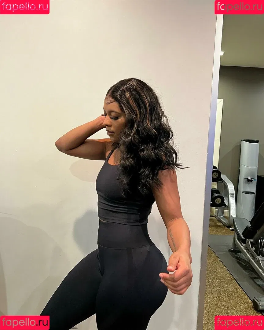Saleema Mansur Onlyfans Photo Gallery 