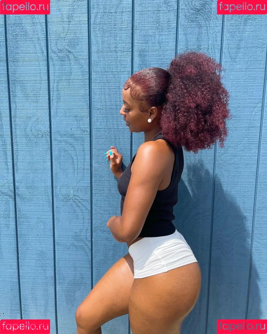 Saleema Mansur Onlyfans Photo Gallery 