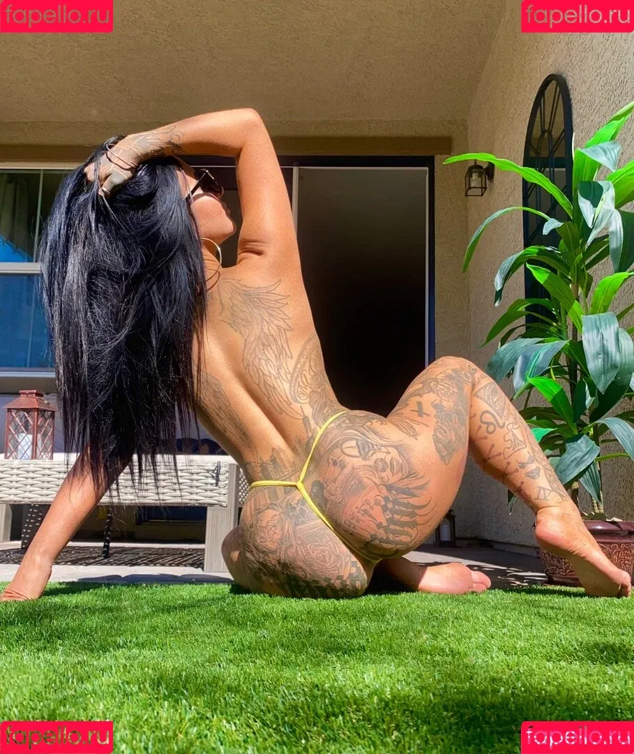 Tia Mendez Onlyfans Photo Gallery 