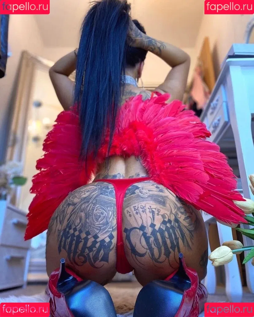Tia Mendez Onlyfans Photo Gallery 