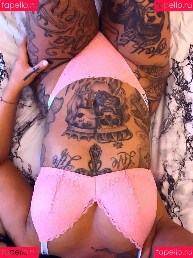 Tia Mendez Onlyfans Photo Gallery 