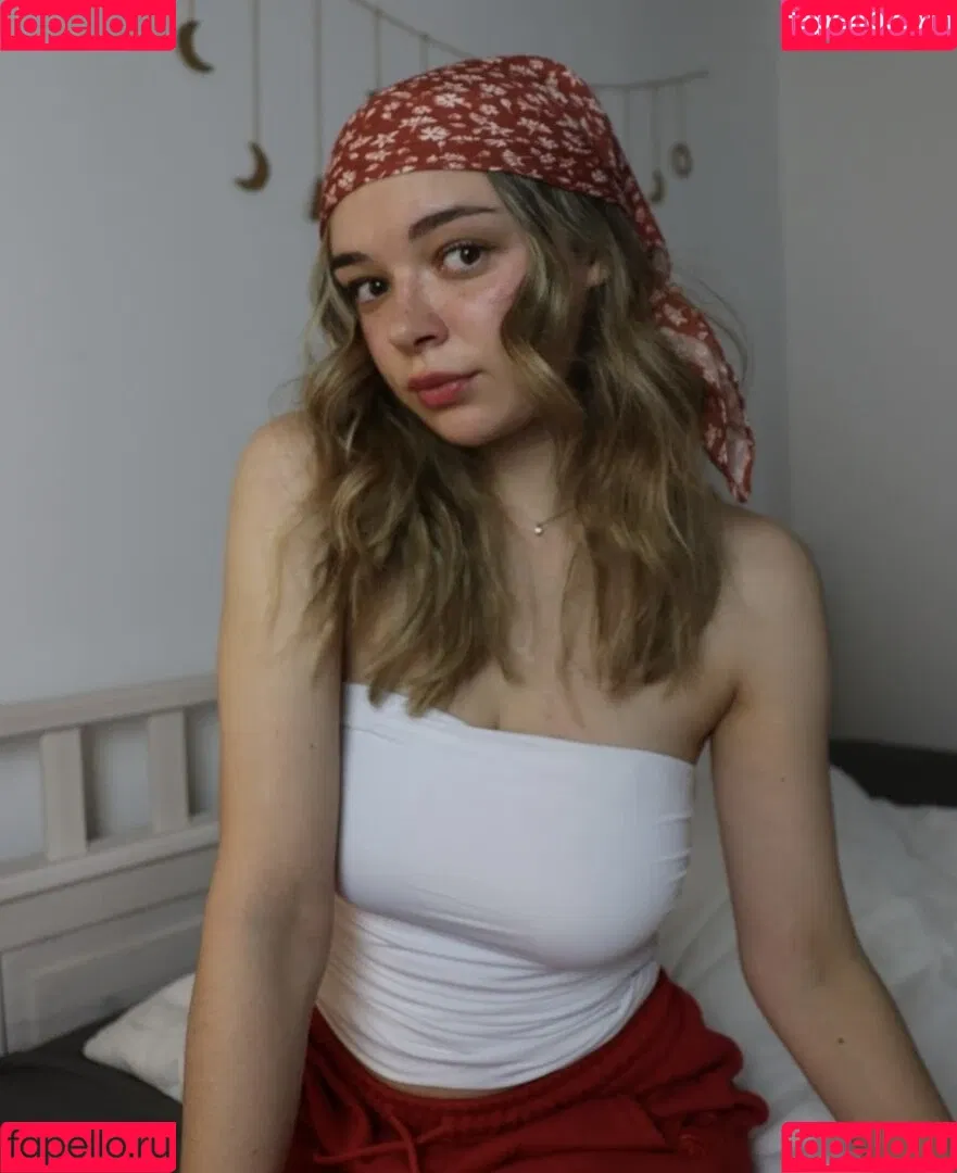 alohaleyla Onlyfans Photo Gallery 