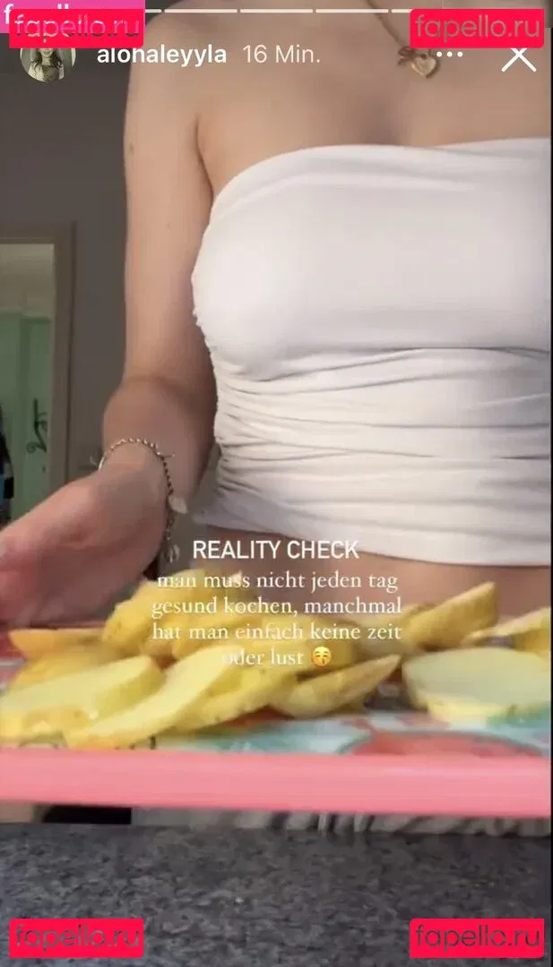 alohaleyla Onlyfans Photo Gallery 