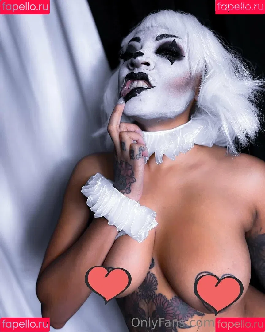 leairis3 Onlyfans Photo Gallery 