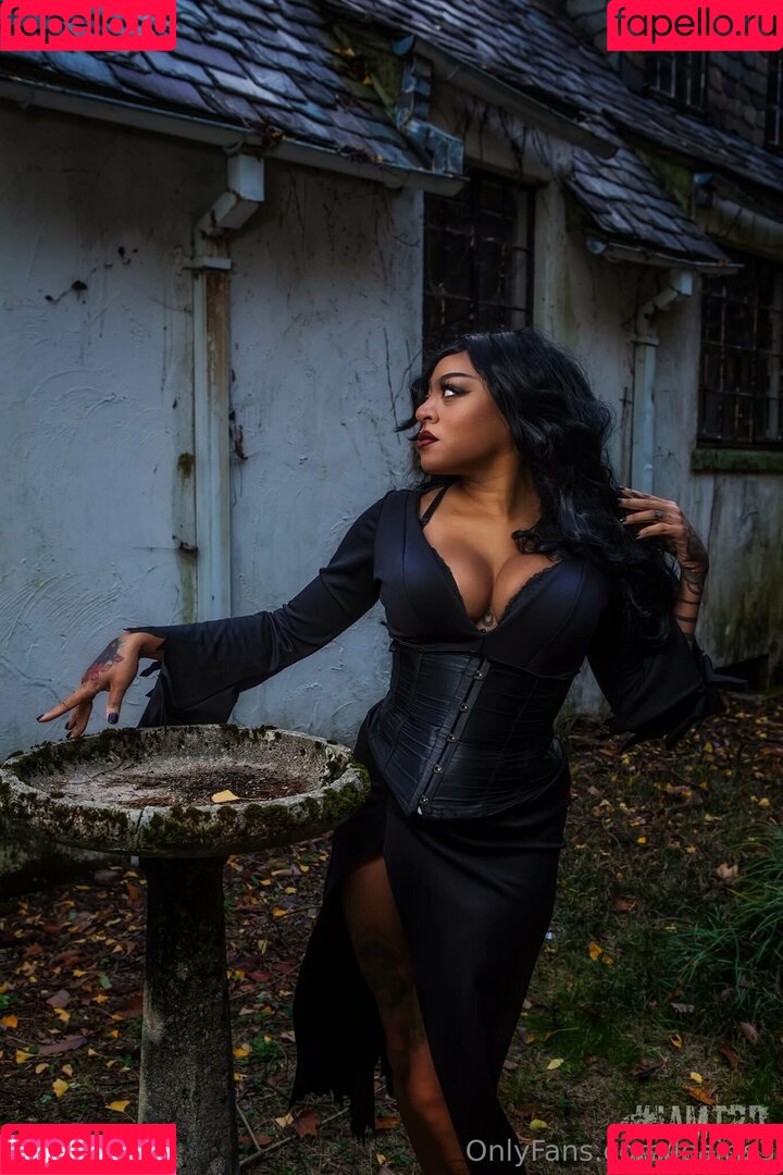 leairis3 Onlyfans Photo Gallery 