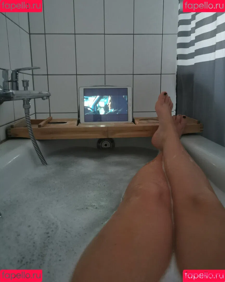 sunnythewolfgirl Onlyfans Photo Gallery 