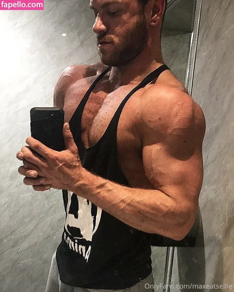 maxeatsellie Onlyfans Photo Gallery 