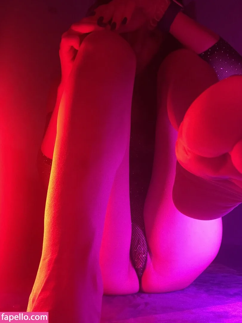 iloilong Onlyfans Photo Gallery 