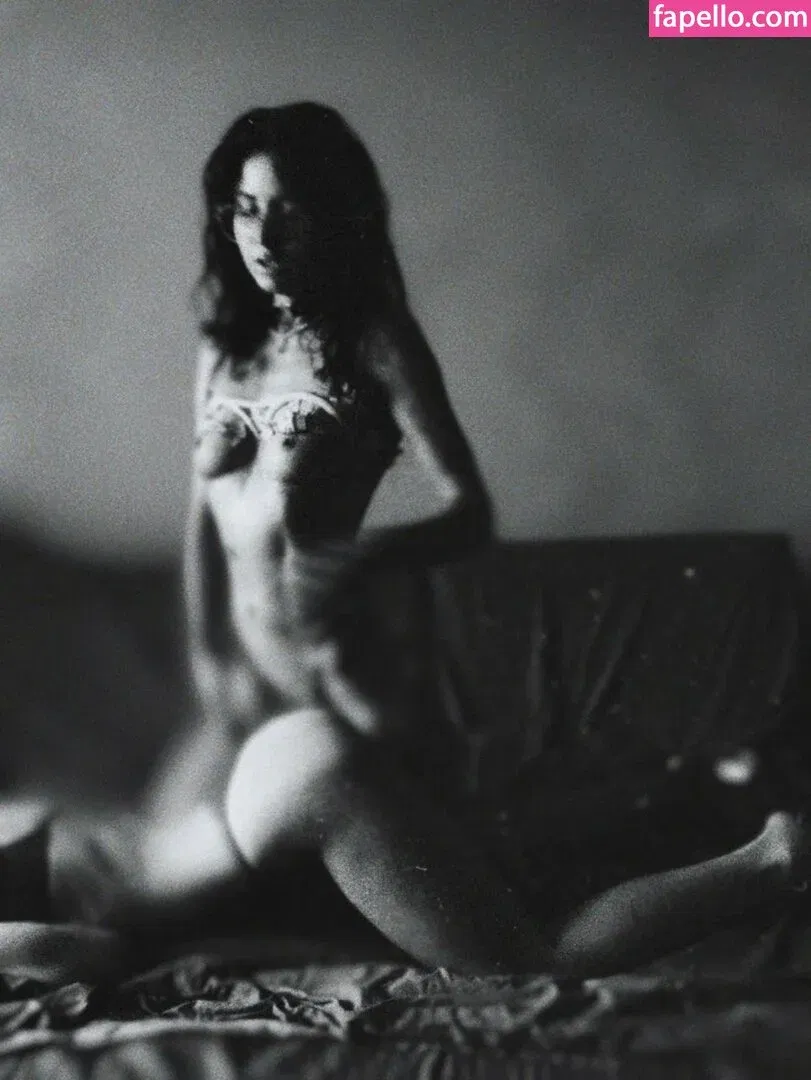 iloilong Onlyfans Photo Gallery 