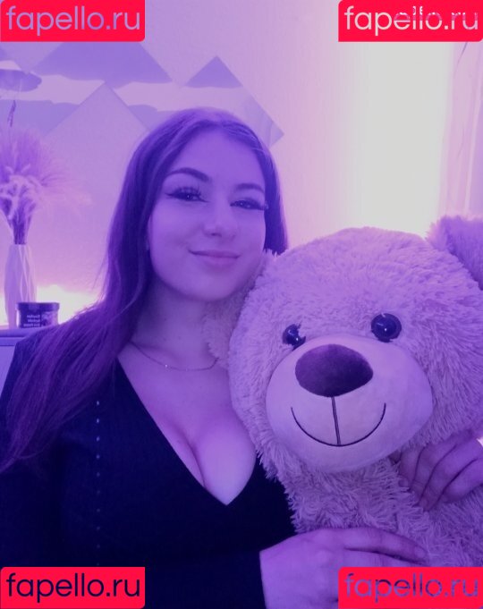 eAngi02 Onlyfans Photo Gallery 